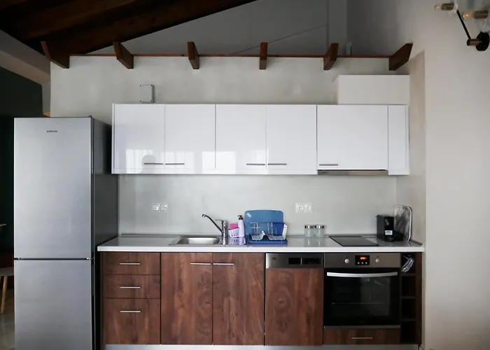 Petritis B Сasa de vacaciones *